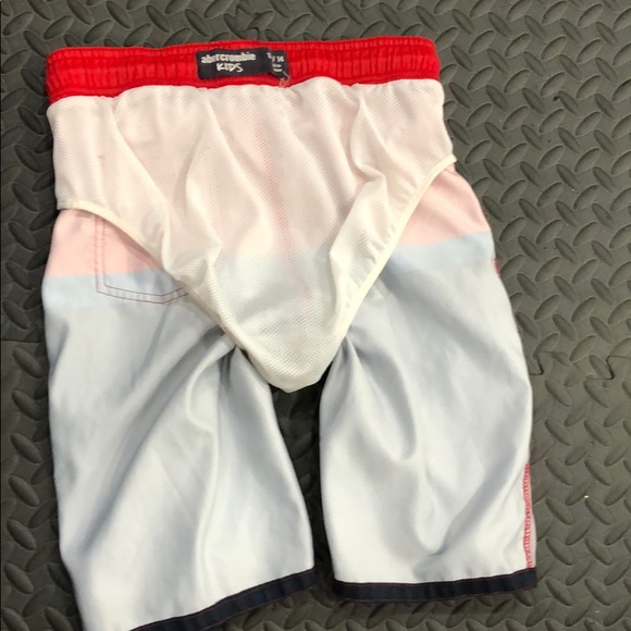 Water shorts - Picture 5 of 6